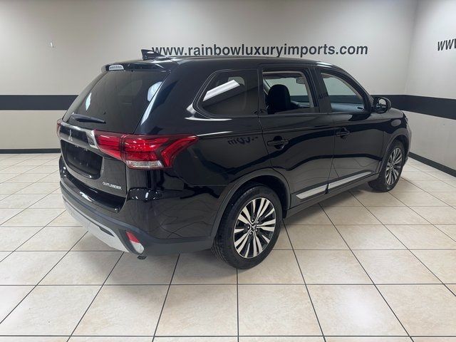 2019 Mitsubishi Outlander ES