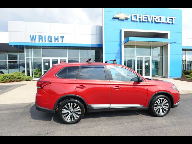 2019 Mitsubishi Outlander ES