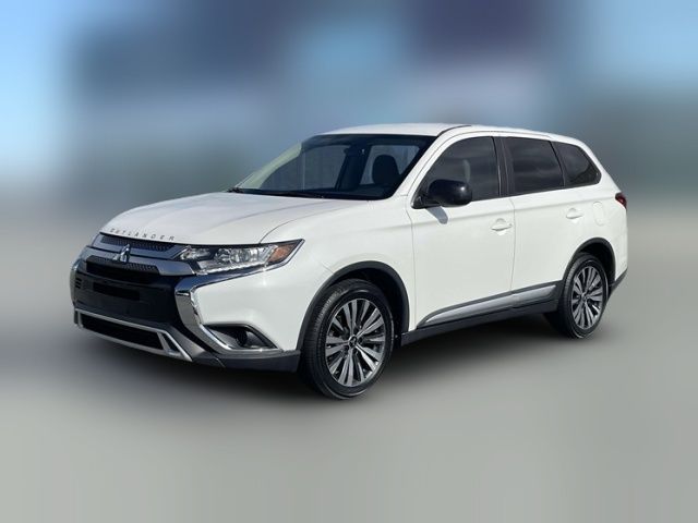 2019 Mitsubishi Outlander ES