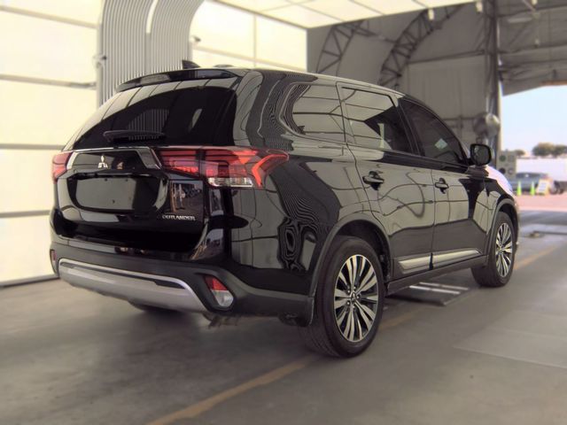 2019 Mitsubishi Outlander ES