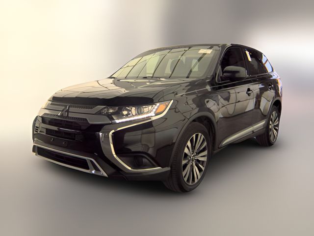 2019 Mitsubishi Outlander ES