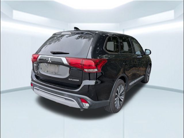 2019 Mitsubishi Outlander ES