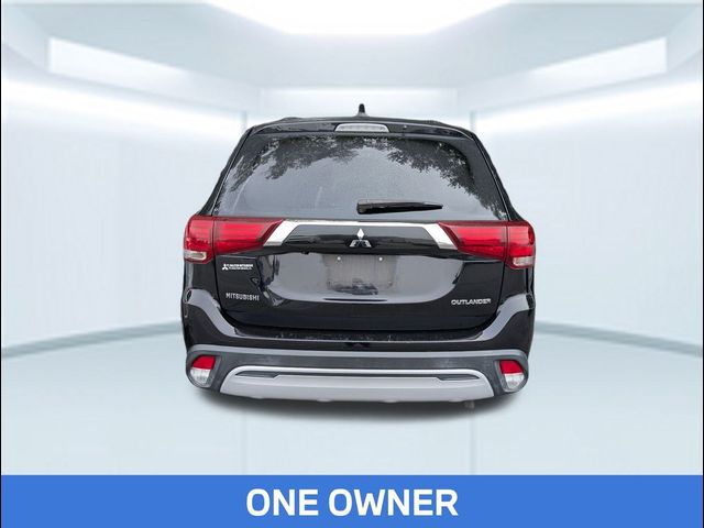 2019 Mitsubishi Outlander ES