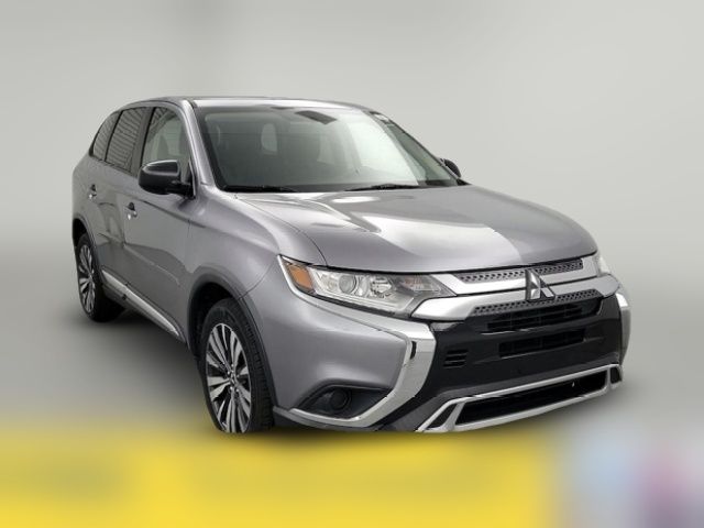 2019 Mitsubishi Outlander ES