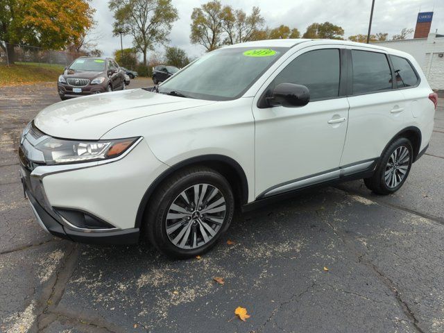 2019 Mitsubishi Outlander ES