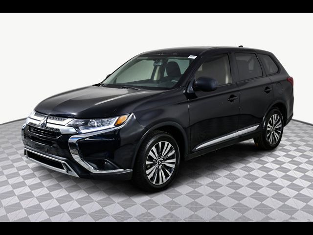 2019 Mitsubishi Outlander ES