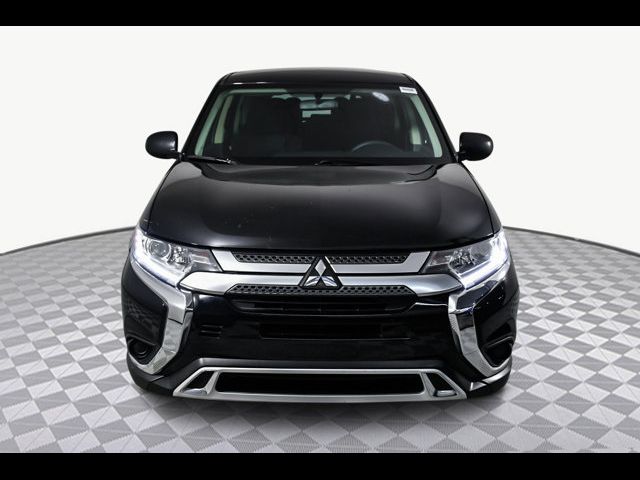 2019 Mitsubishi Outlander ES