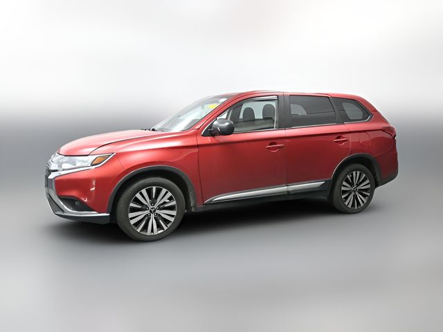2019 Mitsubishi Outlander ES