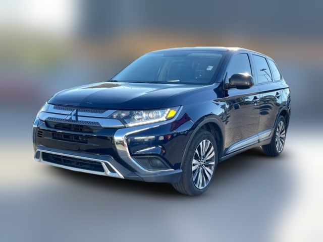 2019 Mitsubishi Outlander ES