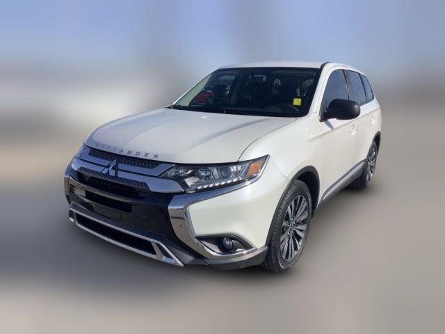 2019 Mitsubishi Outlander ES