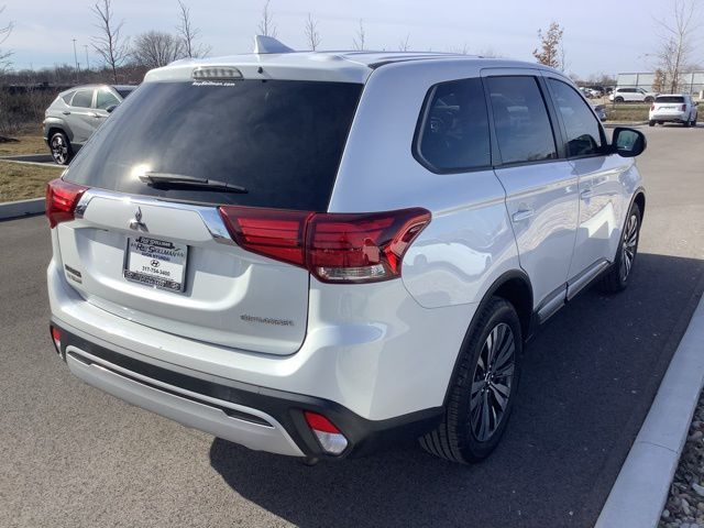 2019 Mitsubishi Outlander ES