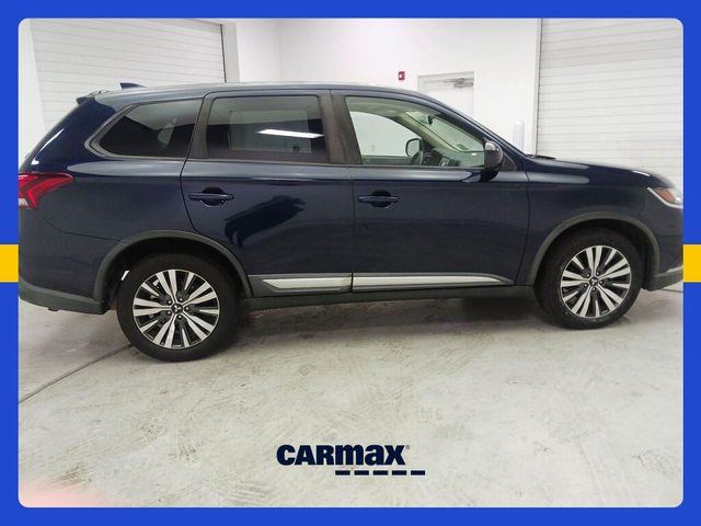 2019 Mitsubishi Outlander ES