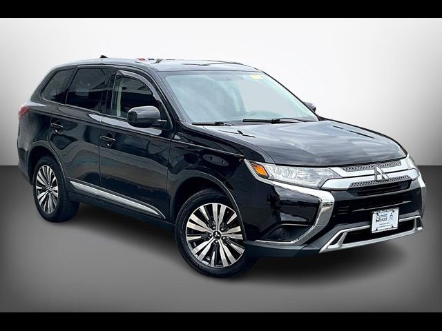 2019 Mitsubishi Outlander ES