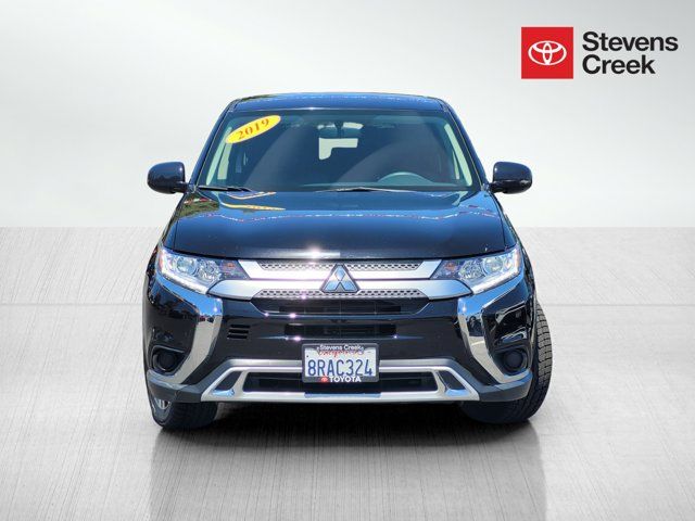 2019 Mitsubishi Outlander ES