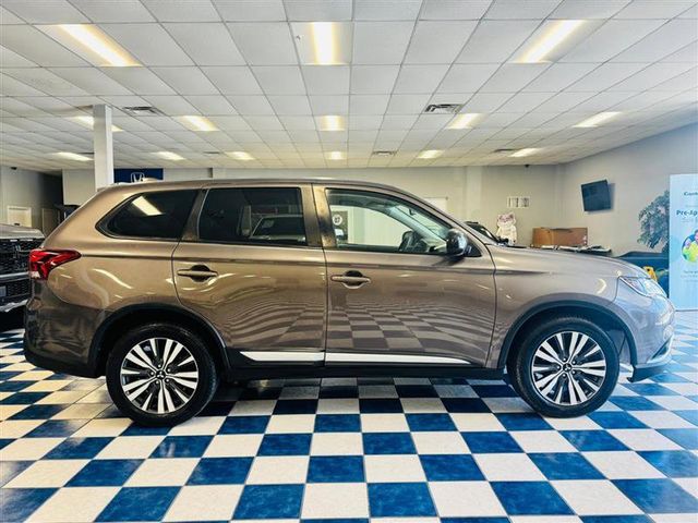 2019 Mitsubishi Outlander ES