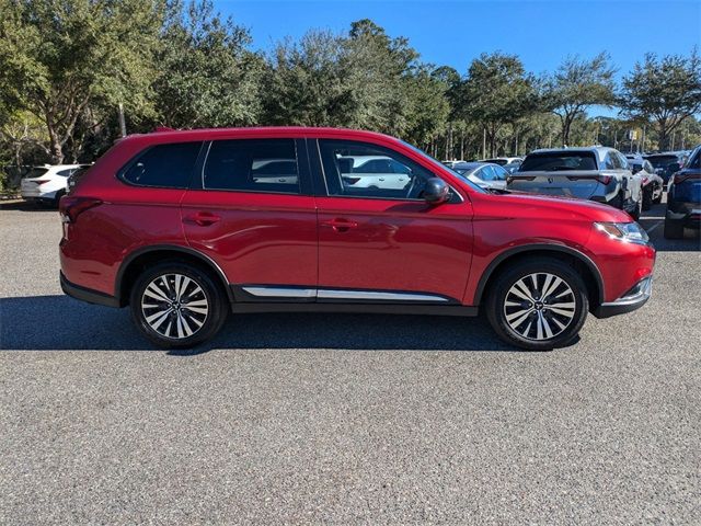 2019 Mitsubishi Outlander ES