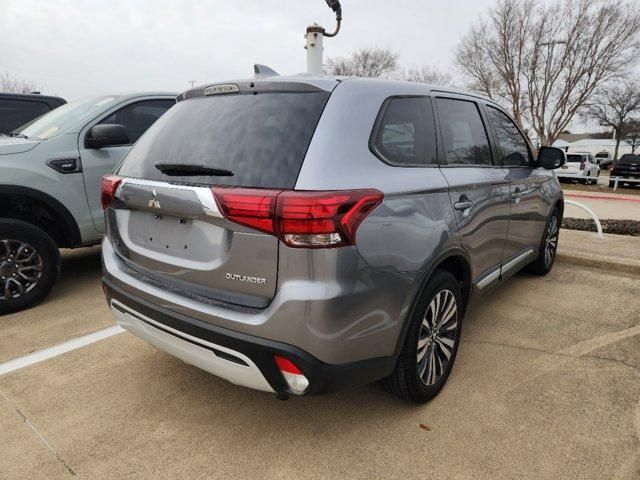 2019 Mitsubishi Outlander ES