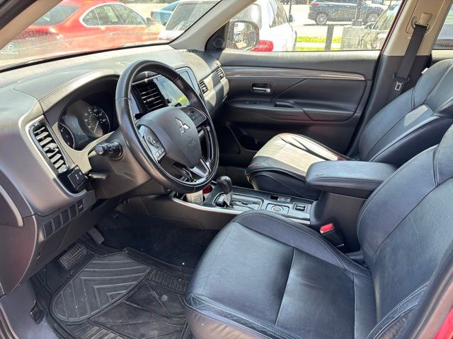 2019 Mitsubishi Outlander ES