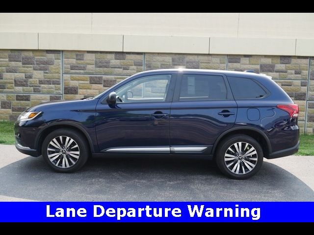 2019 Mitsubishi Outlander ES