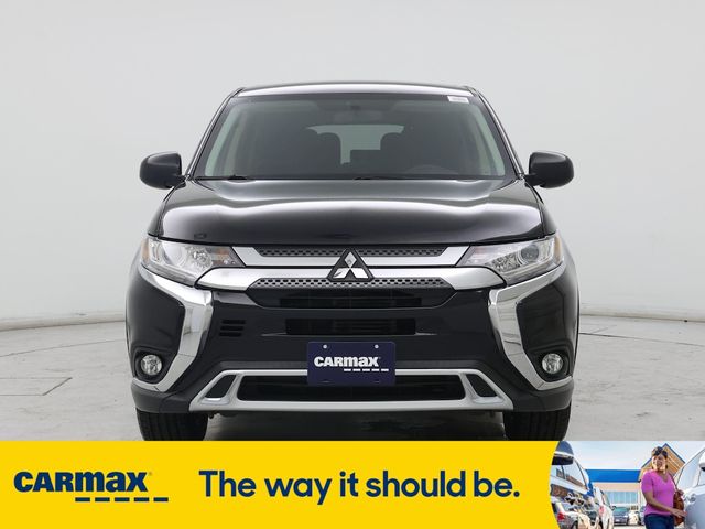 2019 Mitsubishi Outlander ES