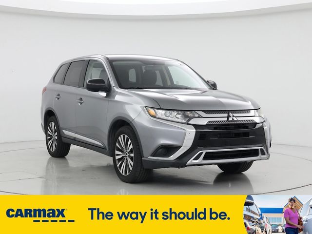 2019 Mitsubishi Outlander ES