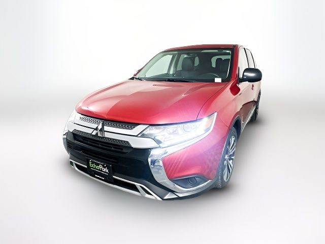 2019 Mitsubishi Outlander ES