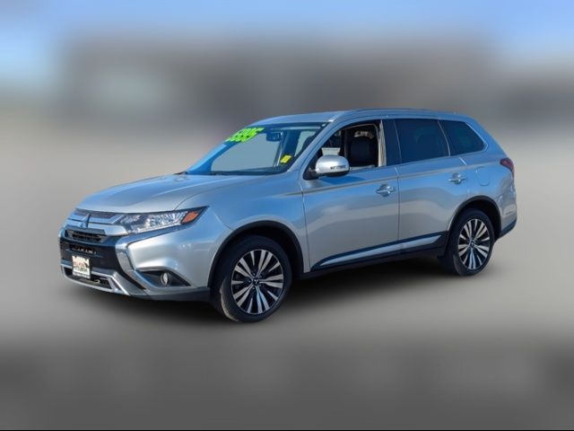 2019 Mitsubishi Outlander ES