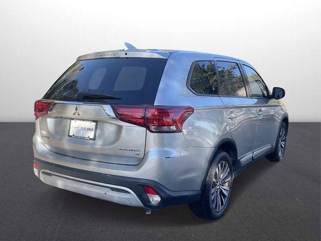 2019 Mitsubishi Outlander ES