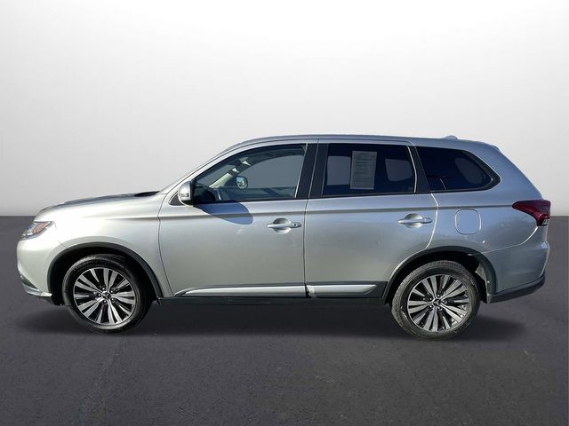 2019 Mitsubishi Outlander ES