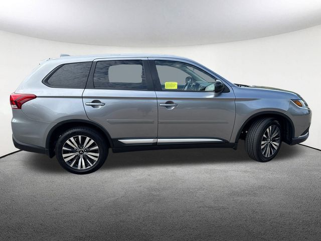 2019 Mitsubishi Outlander ES