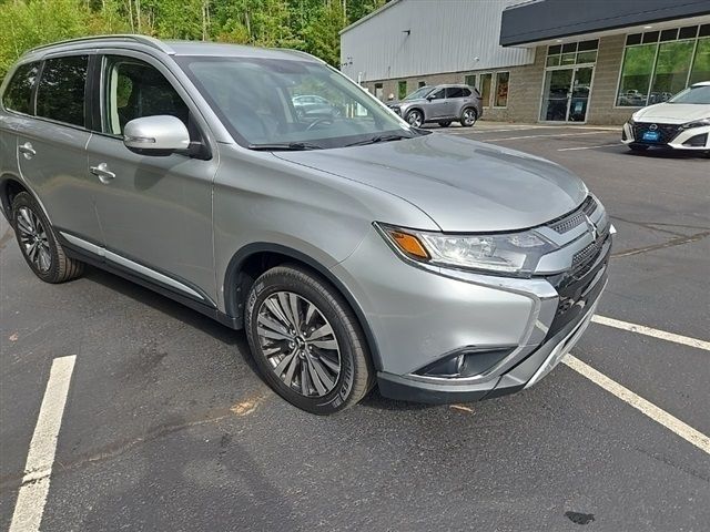 2019 Mitsubishi Outlander ES