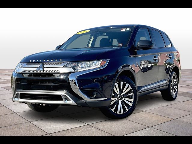 2019 Mitsubishi Outlander ES