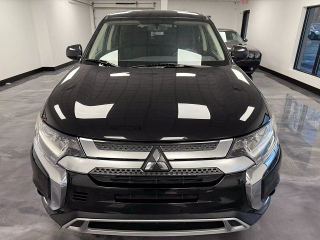 2019 Mitsubishi Outlander ES