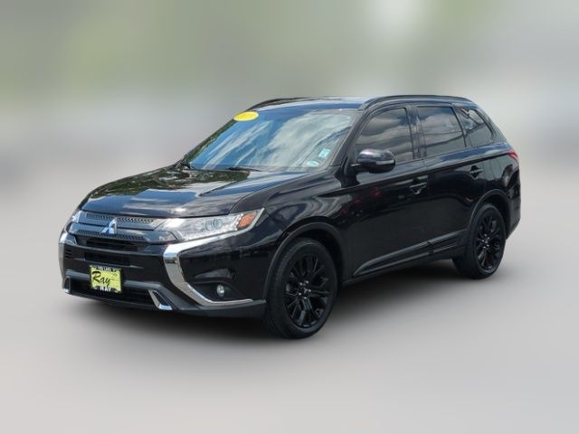 2019 Mitsubishi Outlander SE