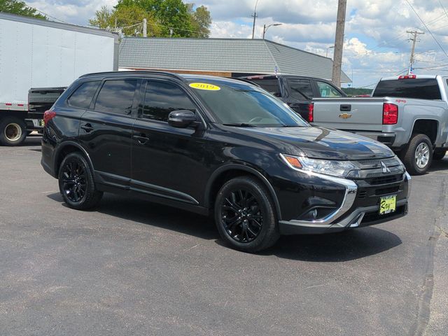 2019 Mitsubishi Outlander SE