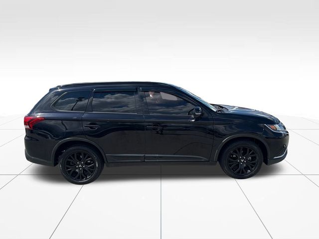 2019 Mitsubishi Outlander LE