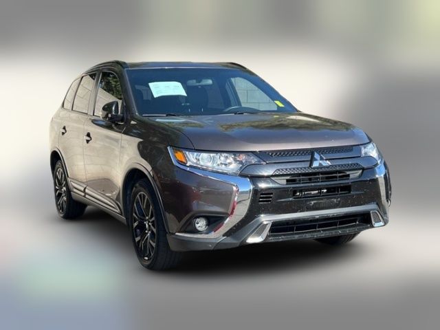 2019 Mitsubishi Outlander LE