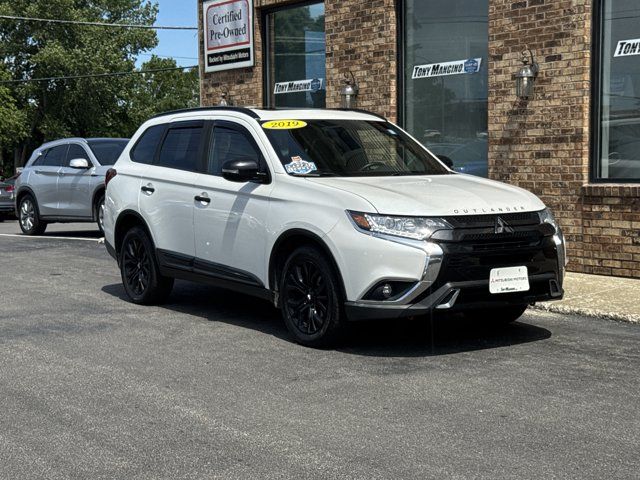 2019 Mitsubishi Outlander LE