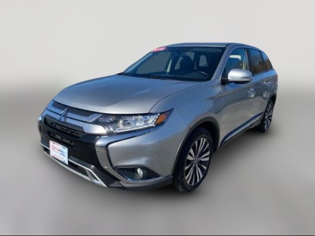 2019 Mitsubishi Outlander LE