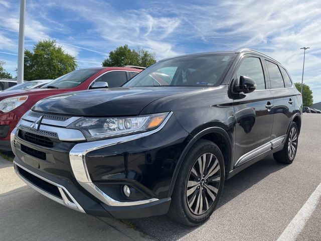 2019 Mitsubishi Outlander SE