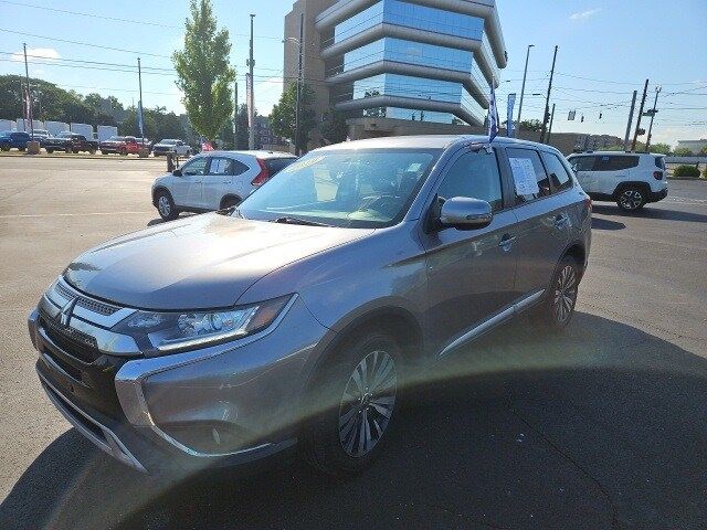 2019 Mitsubishi Outlander SE