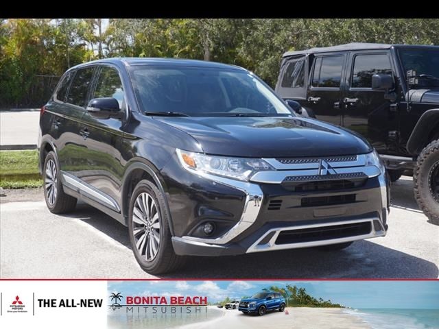 2019 Mitsubishi Outlander SE