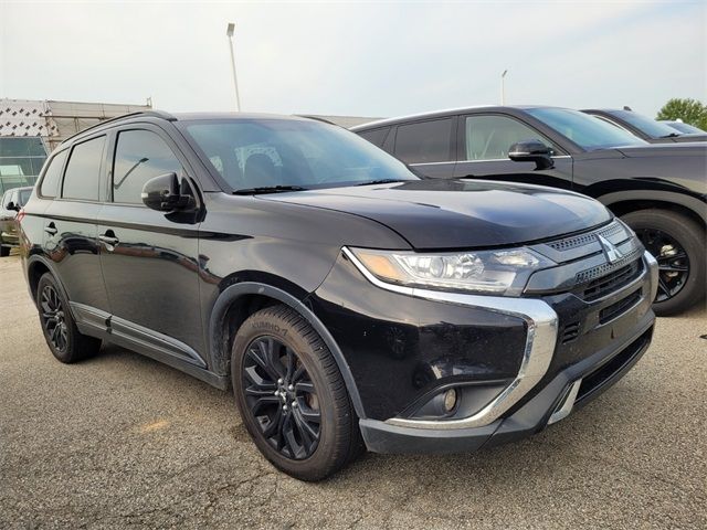 2019 Mitsubishi Outlander SE