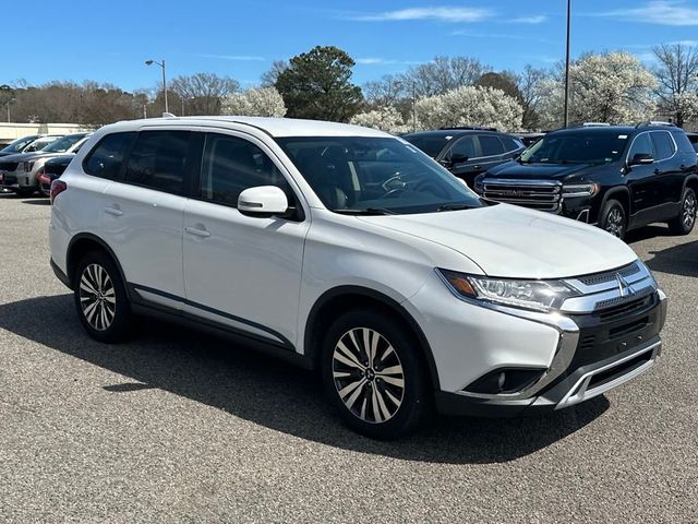 2019 Mitsubishi Outlander SE