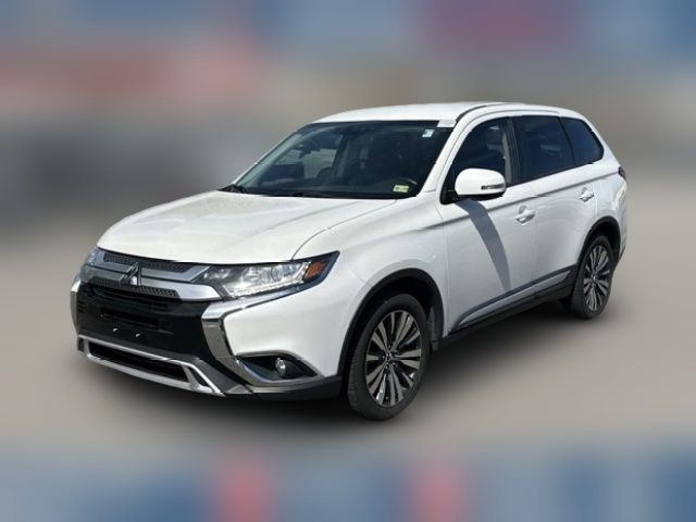 2019 Mitsubishi Outlander SE