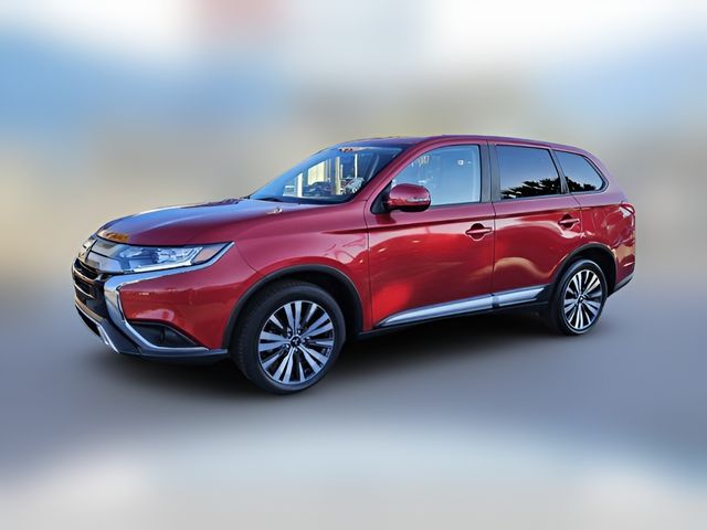2019 Mitsubishi Outlander SE