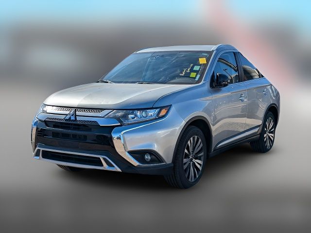 2019 Mitsubishi Outlander SE