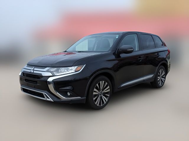 2019 Mitsubishi Outlander SE