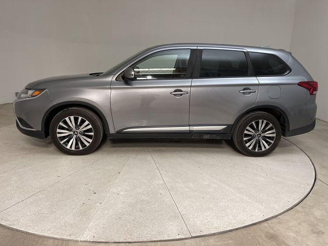 2019 Mitsubishi Outlander LE