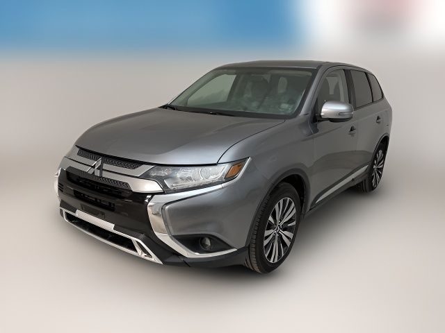 2019 Mitsubishi Outlander LE